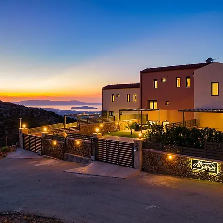 Mari Chania, With Private Ecologic Pool And Amazing View! * חאניה