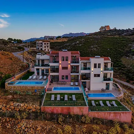 Mari Chania, With Private Ecologic Pool And Amazing View! וילה חאניה