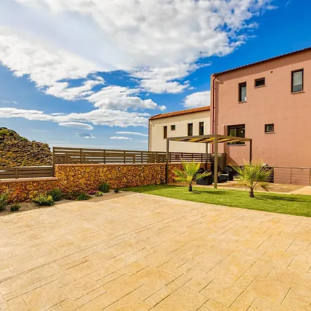 Mari Chania, With Private Ecologic Pool And Amazing View! חאניה