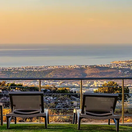 Mari Chania, With Private Ecologic Pool And Amazing View! Willa *