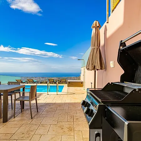 Mari Chania, With Private Ecologic Pool And Amazing View! Willa Chania (Crete)