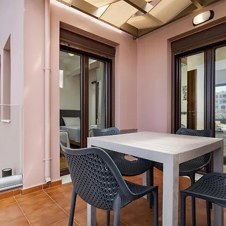 Mari Chania, With Private Ecologic Pool And Amazing View! וילה *